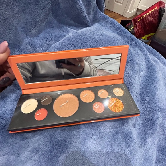 Touch In Sol Fill Up Orange Eyeshadow Pallet - Picture 4 of 5